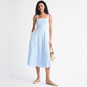 Abercrombie & Fitch Light Gray Midi Dress